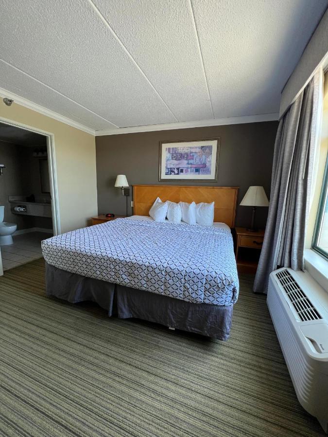 Wingate By Wyndham Coon Rapids Hotel Buitenkant foto