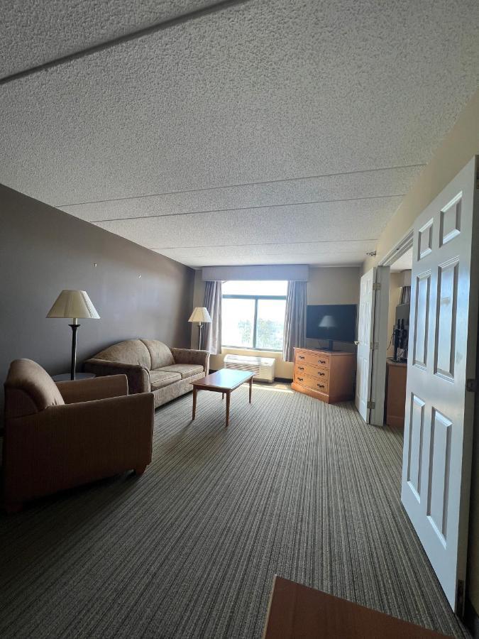 Wingate By Wyndham Coon Rapids Hotel Buitenkant foto