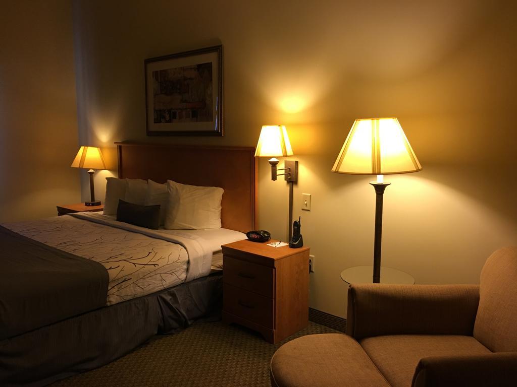 Wingate By Wyndham Coon Rapids Hotel Buitenkant foto